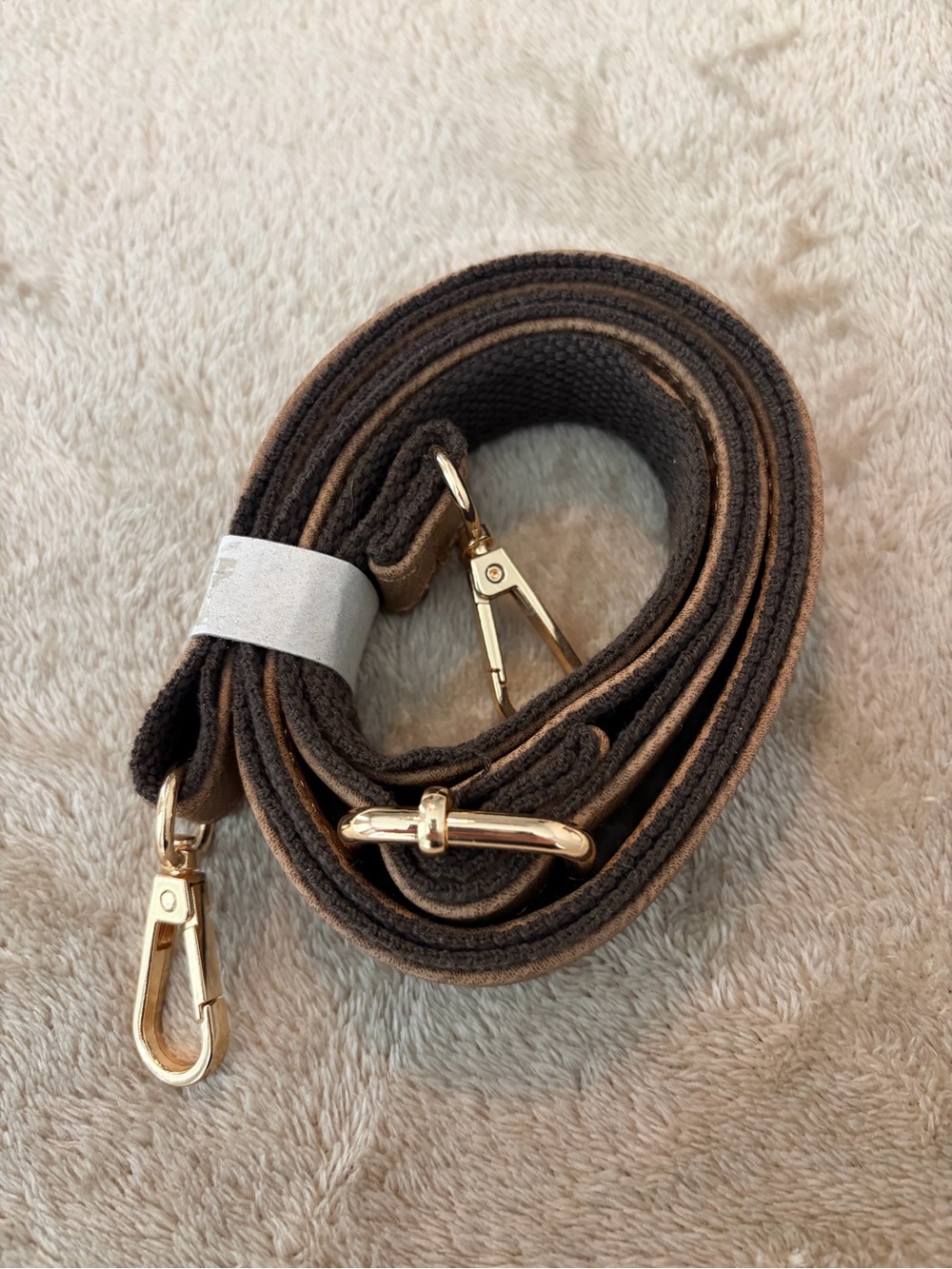 Adjustable Brown Leather Crossbody Strap with Gold Hardware - Picture 2 of 3